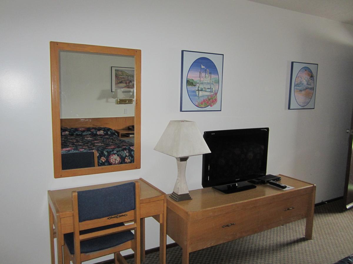 ווייטהורס Airport Chalet מראה חיצוני תמונה