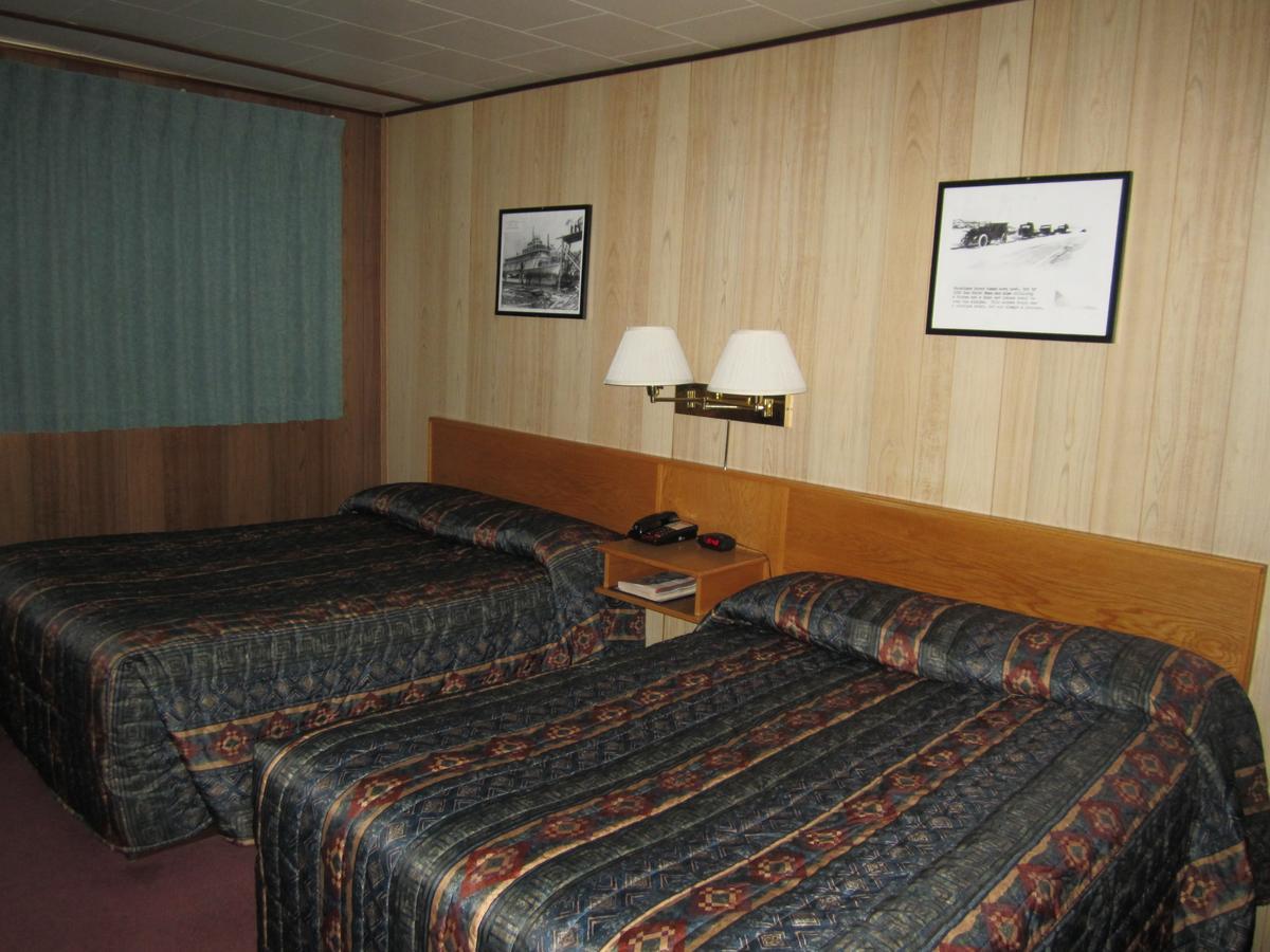 ווייטהורס Airport Chalet מראה חיצוני תמונה