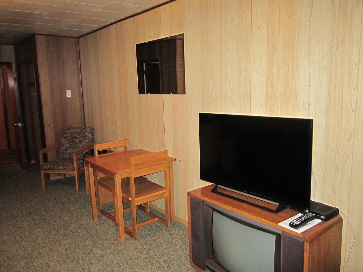 ווייטהורס Airport Chalet מראה חיצוני תמונה