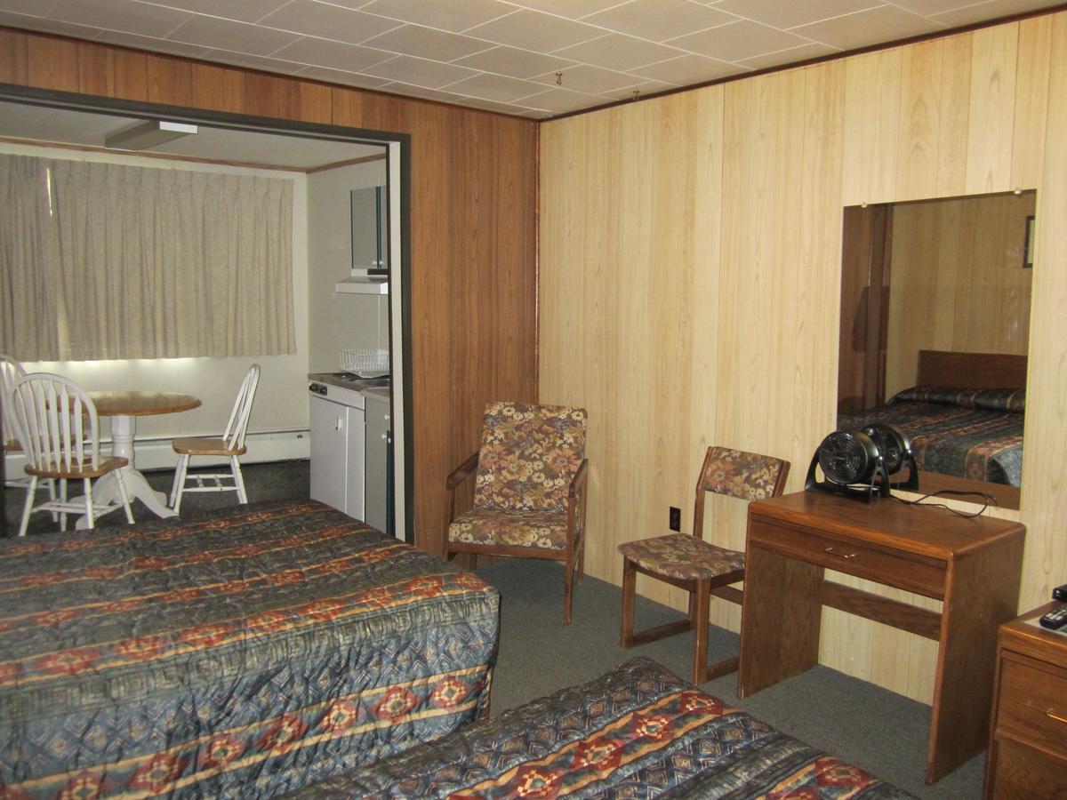 ווייטהורס Airport Chalet מראה חיצוני תמונה