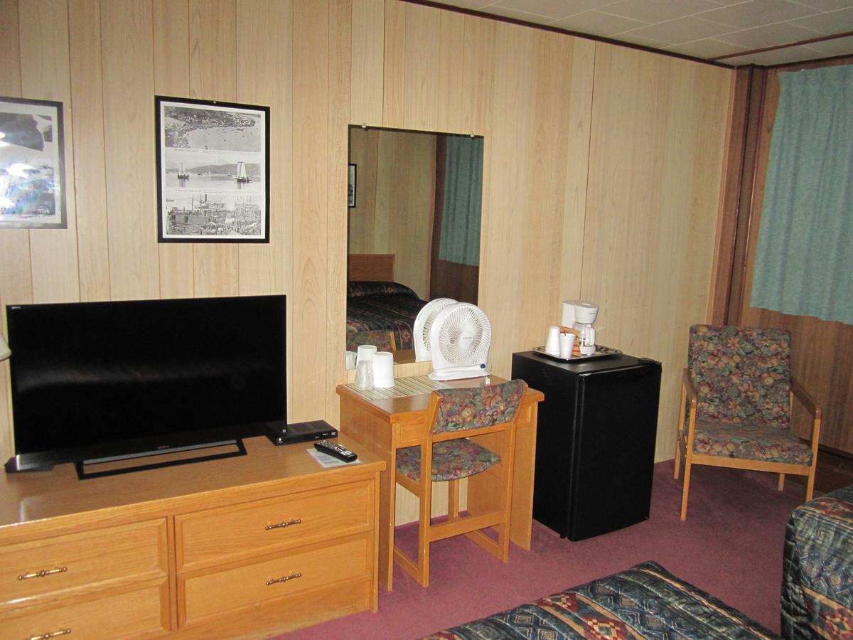 ווייטהורס Airport Chalet מראה חיצוני תמונה